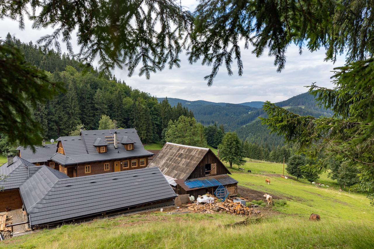 Statek U Rajmunda Villa Velke Karlovice Bagian luar foto